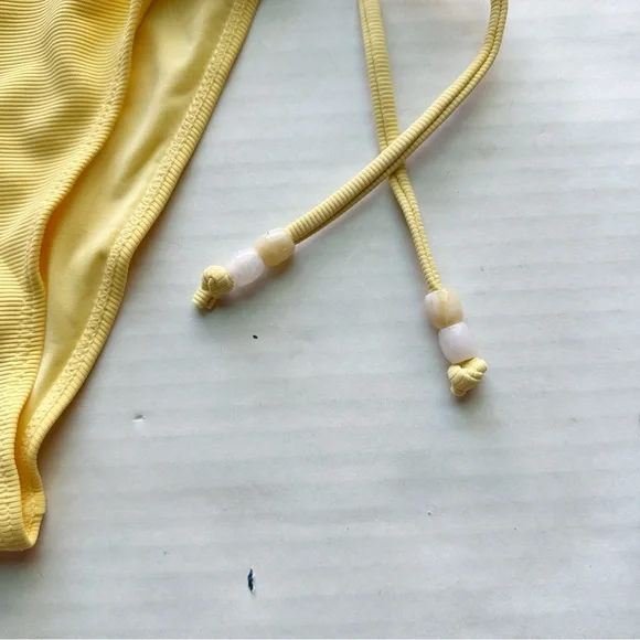 Wilo New Beaded 2 Piece Triangular Bikini in Butter Yellow NWT - Picture 7 of 16